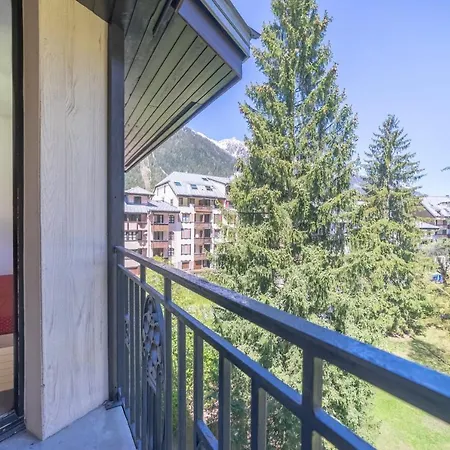 Le Chamois Blanc Private Chamonix Mont Blanc